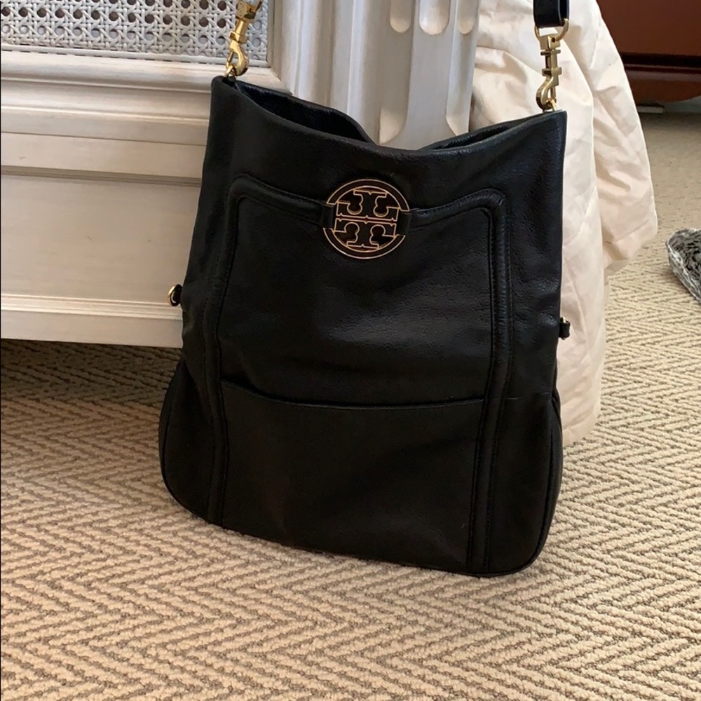Tory burch purse- can wear multiple ways